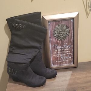 Elegant Black Heeled Boots